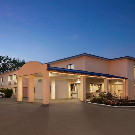 The Cayuga Inn At The Finger Lakes Аубурн Экстерьер фото